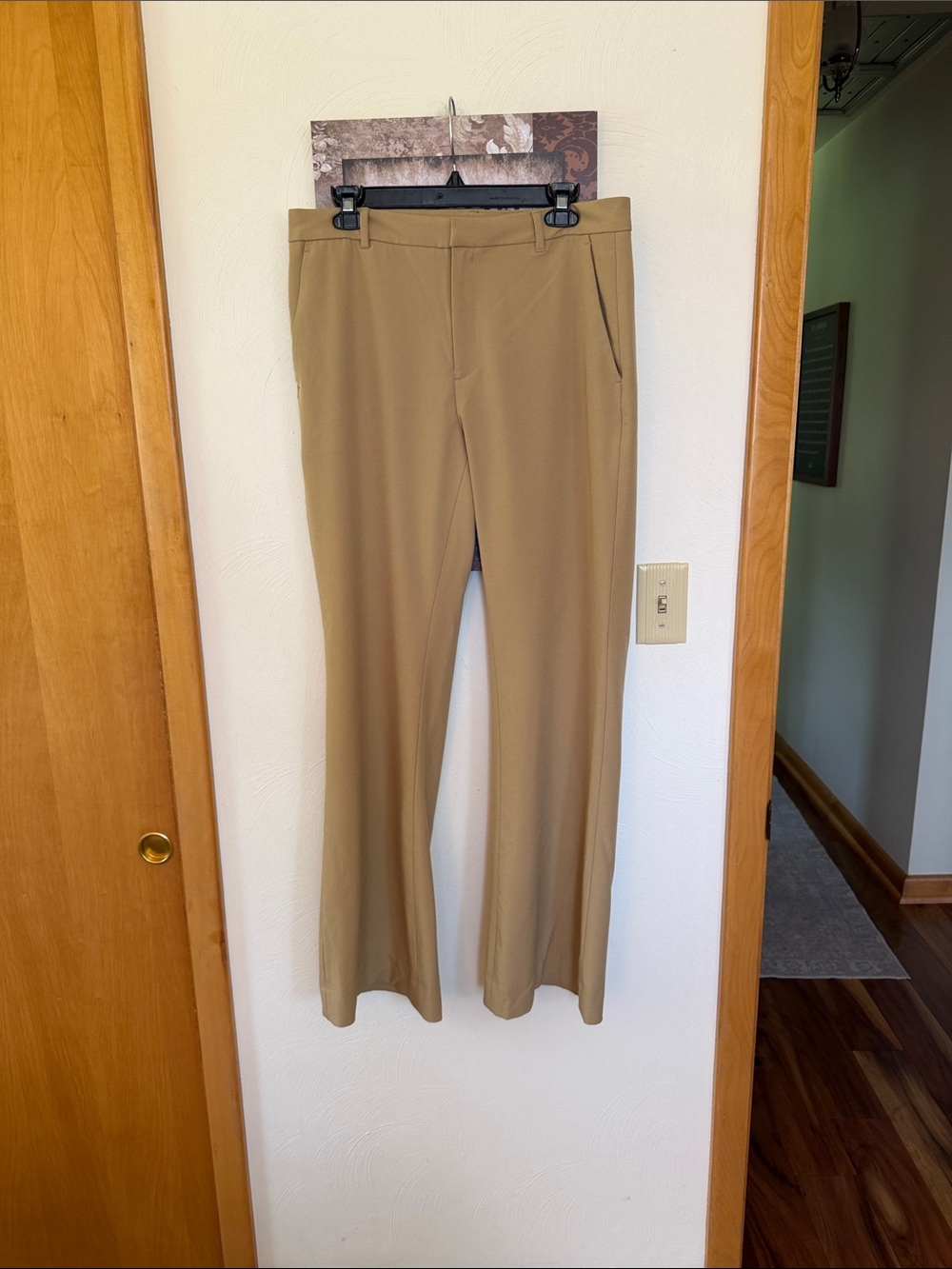 Banana Republic tan sculpted stretch dress pants